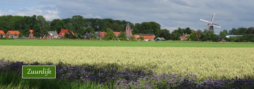 Het dorp Zuurdijk in de Marne, Groningen