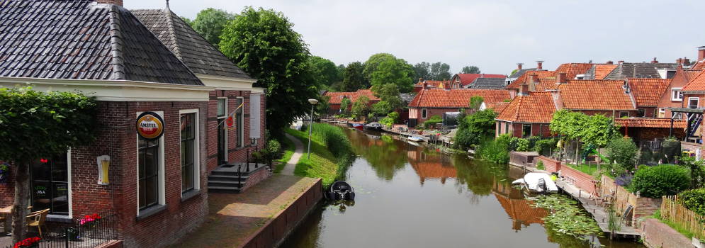 Uitzicht vanaf de Boog op het Winsumerdiep in Winsum, Groningen